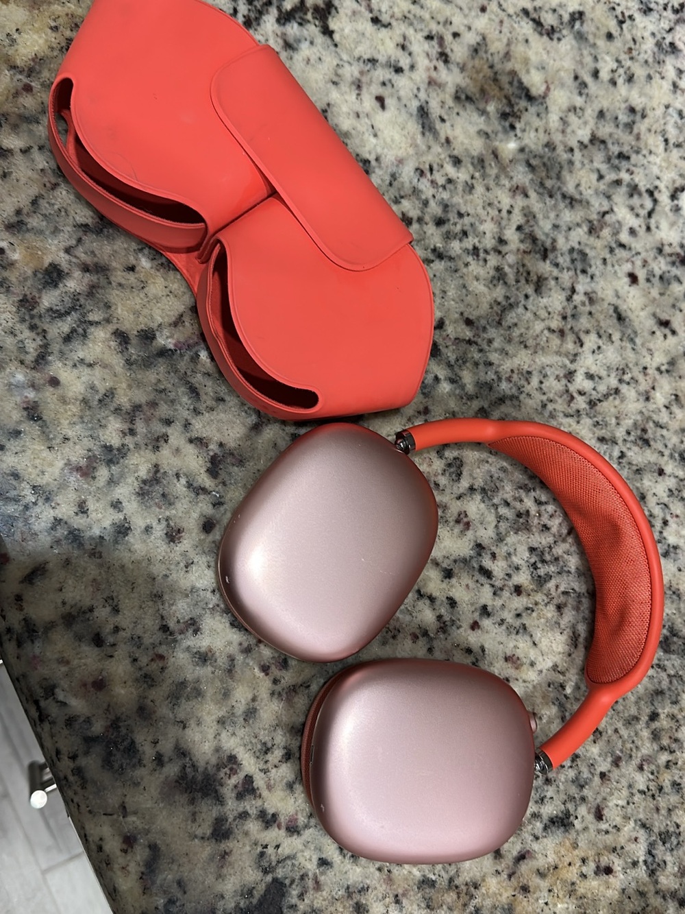 Apple AirPods Max Pink with Coral/Red Headband